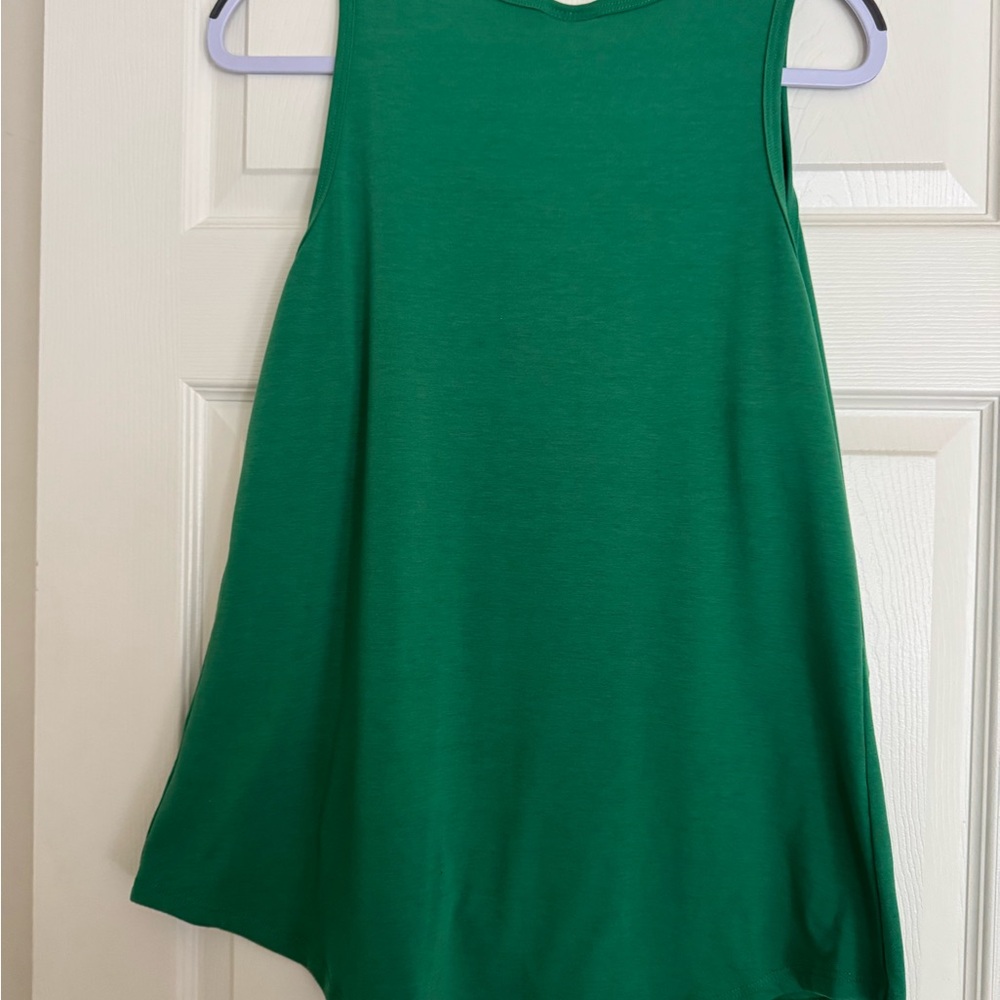LuLaRoe Vibrant Green Sleeveless Top